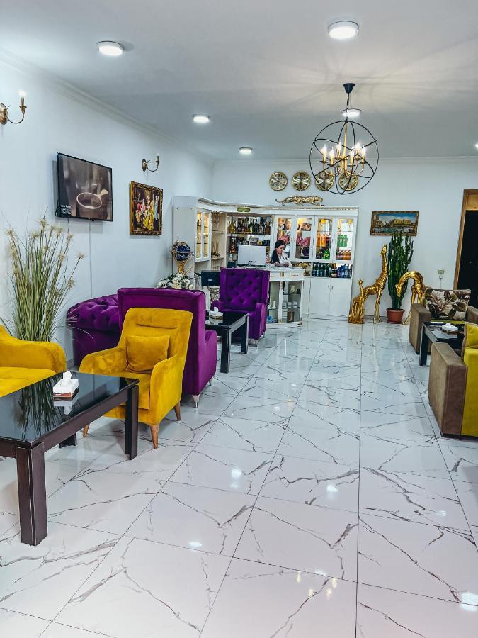 יירבאן Castle Family Hotel מראה חיצוני תמונה